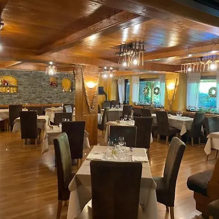 Le Clou Hotel 3*